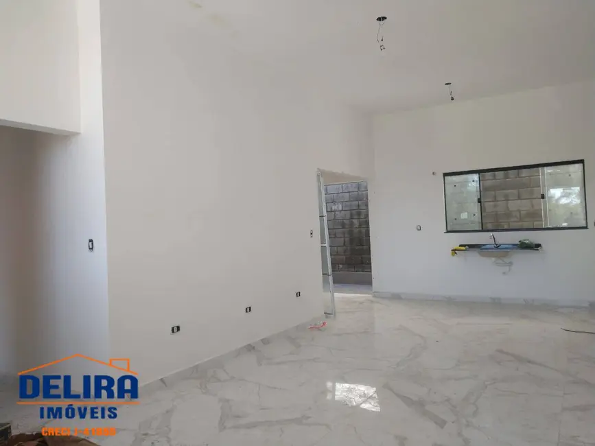 Foto 2 de Casa de Condomínio com 2 quartos à venda, 150m2 em Mairipora - SP