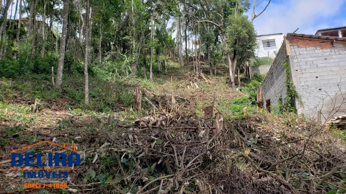 Foto 1 de Terreno / Lote à venda, 900m2 em Mairipora - SP