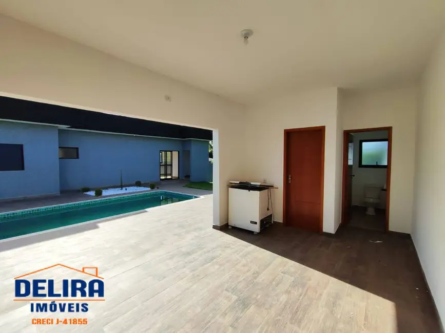 Casa com 3 quartos à venda, 810m2 em Atibaia Jardim, Atibaia - SP - imagem 5 Foto 5 de Casa com 3 quartos à venda, 810m2 em Atibaia Jardim, Atibaia - SP