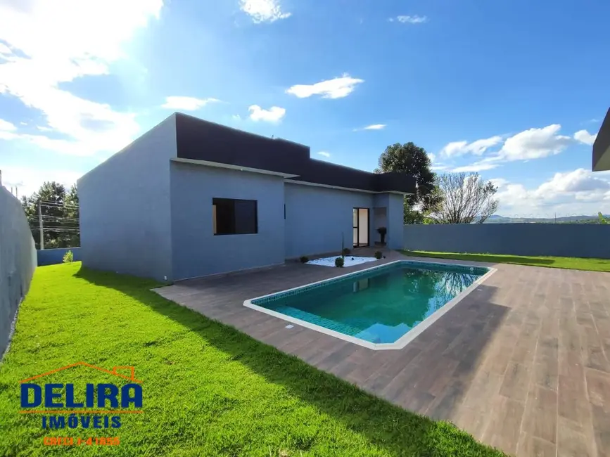 Casa com 3 quartos à venda, 810m2 em Atibaia Jardim, Atibaia - SP - imagem 2 Foto 2 de Casa com 3 quartos à venda, 810m2 em Atibaia Jardim, Atibaia - SP