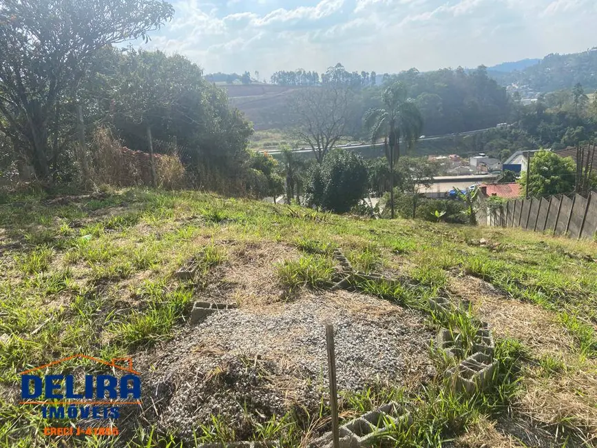 Foto 1 de Terreno / Lote à venda, 602m2 em Mairipora - SP