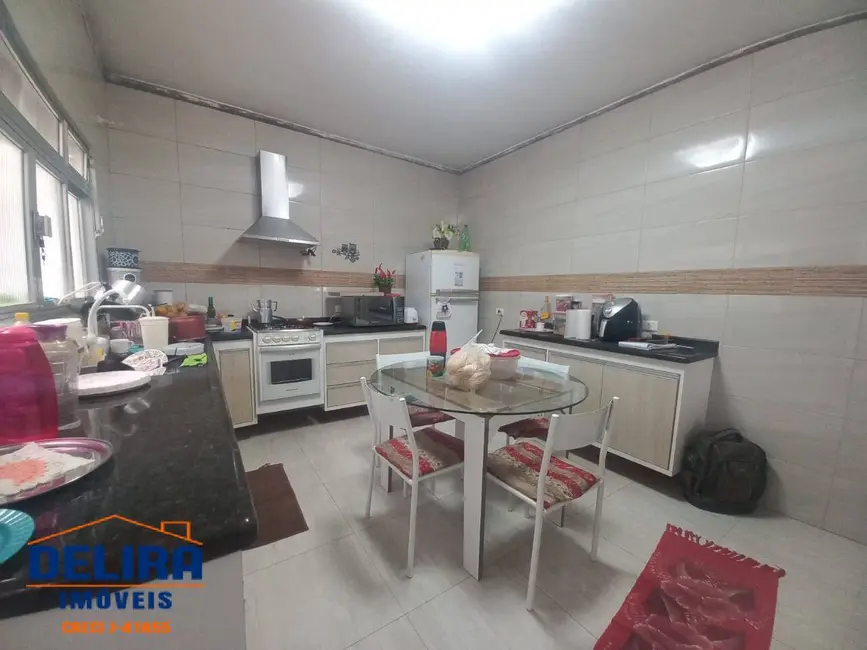 Foto 2 de Casa com 2 quartos à venda, 125m2 em Mairipora - SP