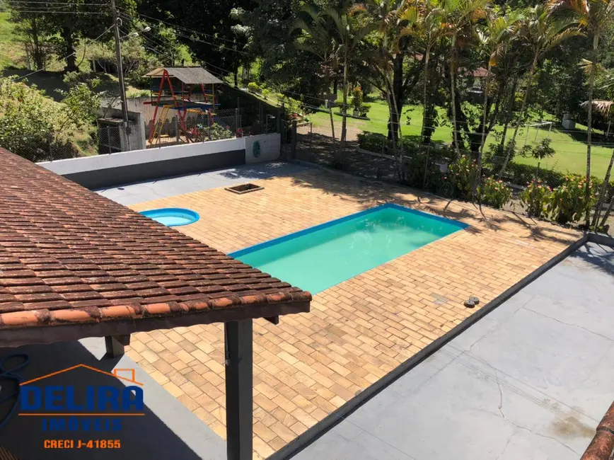 Sítio / Rancho com 4 quartos à venda, 35000m2 em Nazare Paulista - SP - imagem 3 Foto 3 de Sítio / Rancho com 4 quartos à venda, 35000m2 em Nazare Paulista - SP