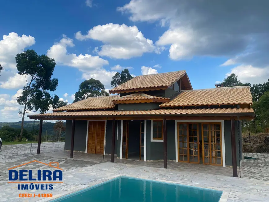 Foto 2 de Chácara com 2 quartos à venda, 800m2 em Loteamento Colinas Verdes, Atibaia - SP