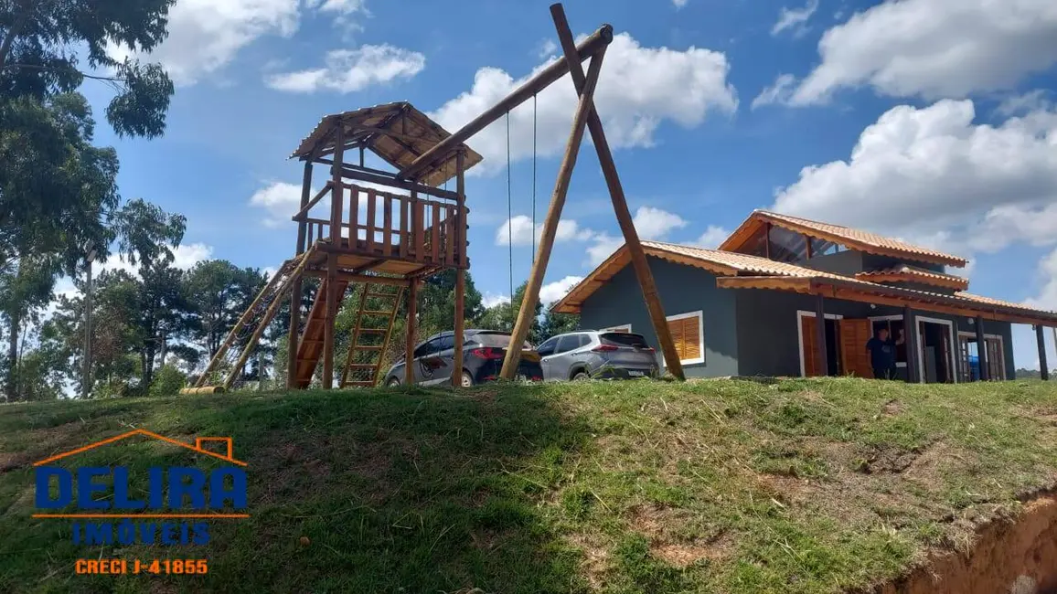 Foto 9 de Chácara com 2 quartos à venda, 800m2 em Loteamento Colinas Verdes, Atibaia - SP