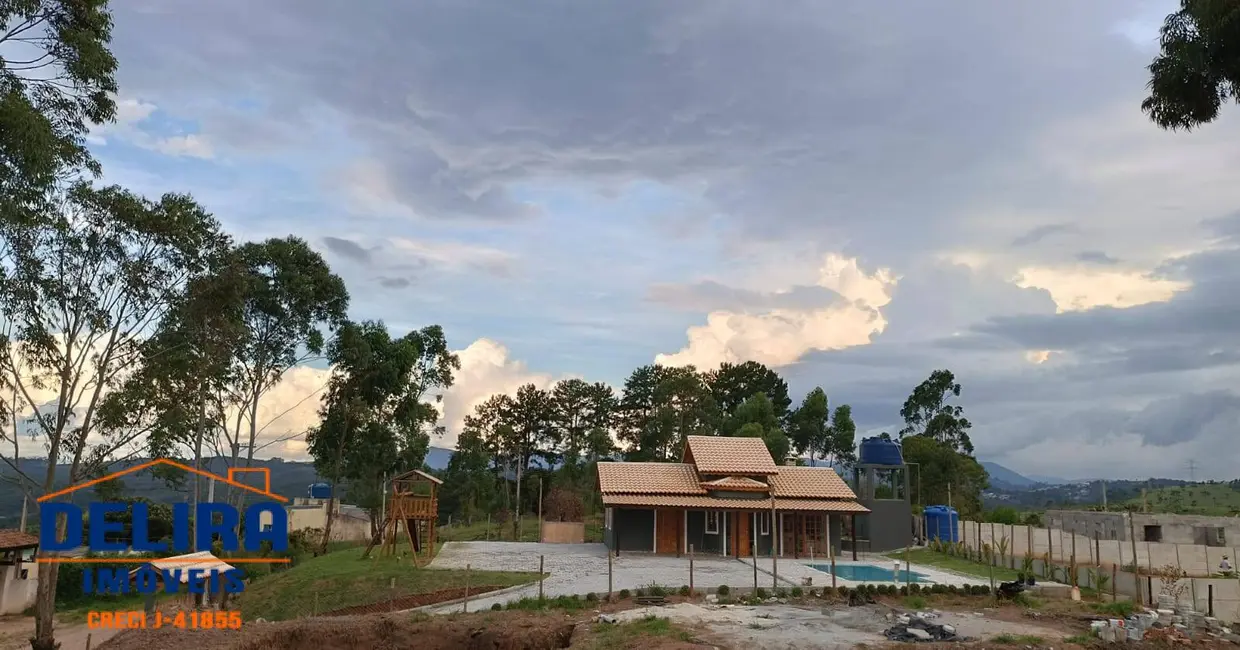 Foto 1 de Chácara com 2 quartos à venda, 800m2 em Loteamento Colinas Verdes, Atibaia - SP