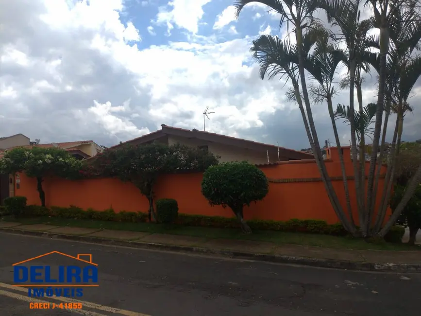 Foto 4 de Casa com 2 quartos à venda, 233m2 em Jardim do Lago, Atibaia - SP