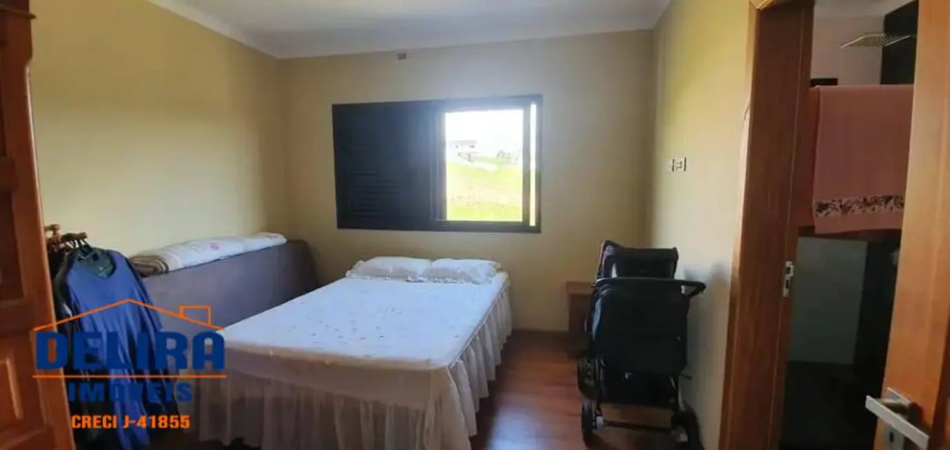 Foto 8 de Casa com 4 quartos à venda, 400m2 em Mairipora - SP