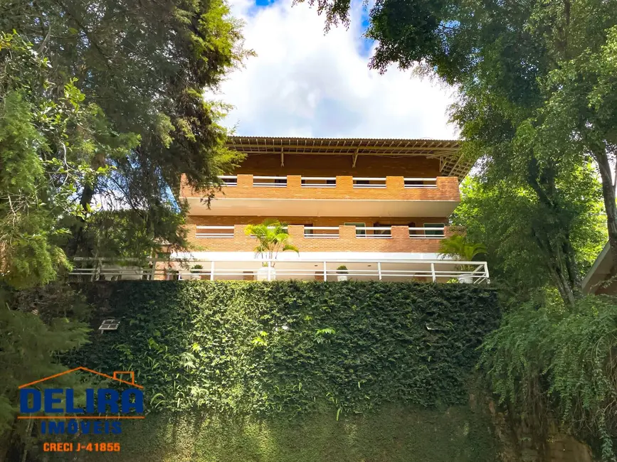 Casa com 4 quartos à venda, 1400m2 em Condomínio Flamboyant-B, Atibaia - SP - imagem 4 Foto 4 de Casa com 4 quartos à venda, 1400m2 em Condomínio Flamboyant-B, Atibaia - SP