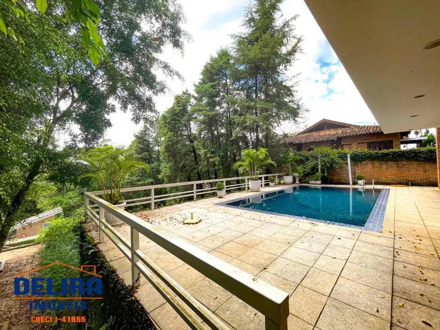 Casa com 4 quartos à venda, 1400m2 em Condomínio Flamboyant-B, Atibaia - SP - imagem 6 Foto 6 de Casa com 4 quartos à venda, 1400m2 em Condomínio Flamboyant-B, Atibaia - SP