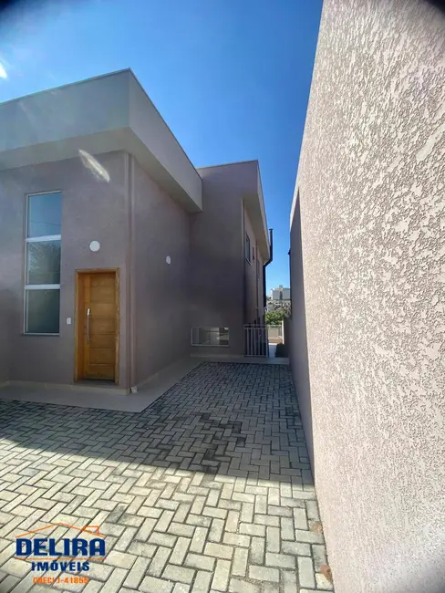 Foto 4 de Casa com 3 quartos à venda, 150m2 em Jardim Tapajós, Atibaia - SP