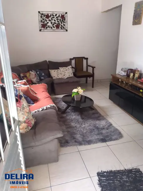 Foto 3 de Casa com 2 quartos à venda, 131m2 em Mairipora - SP