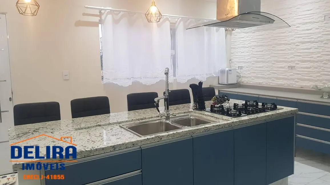 Foto 2 de Casa com 2 quartos à venda, 342m2 em Mairipora - SP