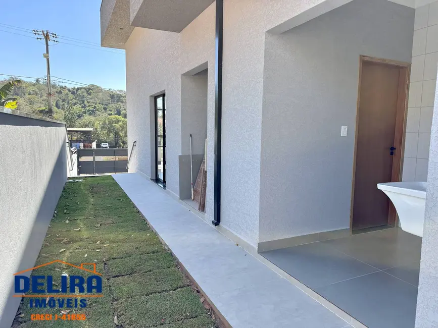 Foto 6 de Casa com 3 quartos à venda, 412m2 em Atibaia - SP