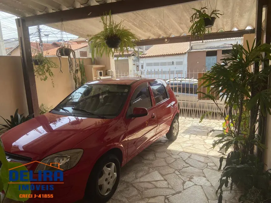 Foto 5 de Casa com 3 quartos à venda, 159m2 em Atibaia Jardim, Atibaia - SP