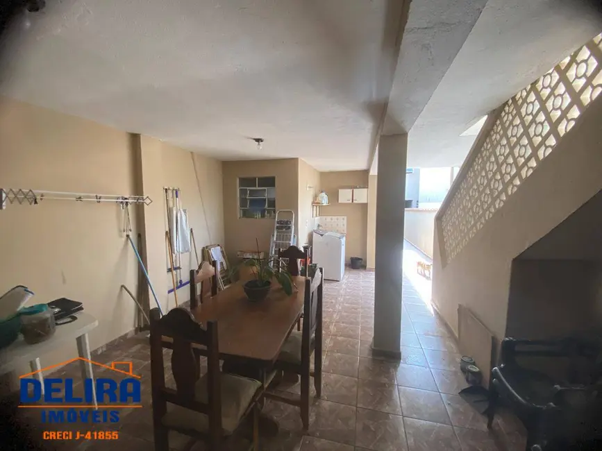 Foto 4 de Casa com 3 quartos à venda, 159m2 em Atibaia Jardim, Atibaia - SP