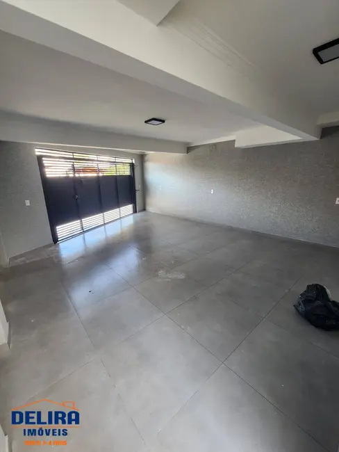 Foto 9 de Casa com 2 quartos à venda, 357m2 em Jardim Maristela, Atibaia - SP