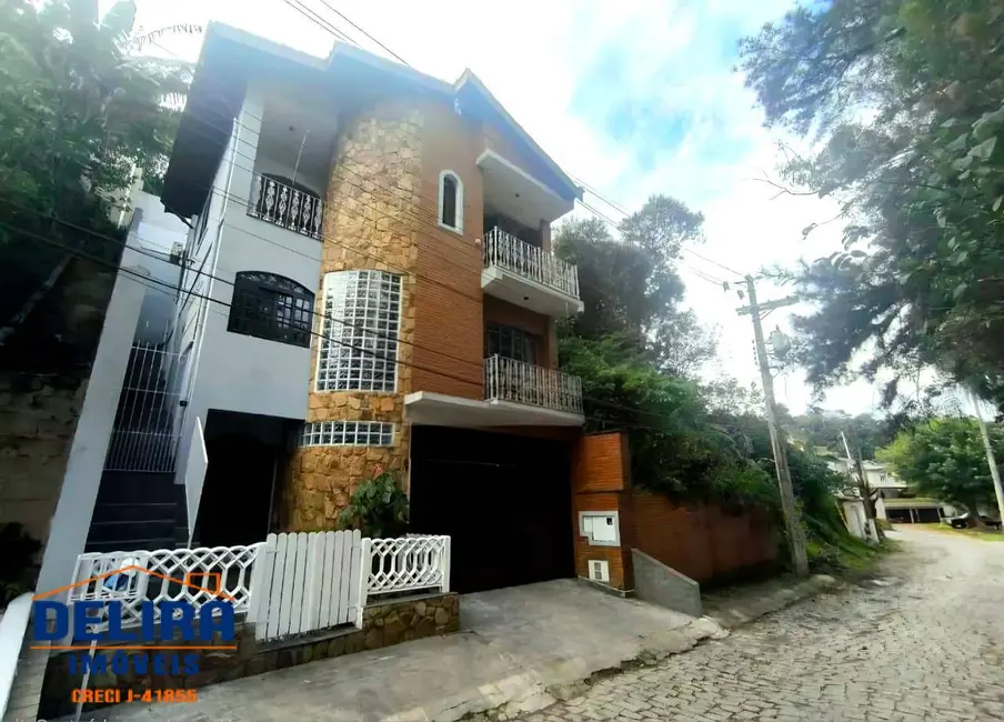 Casa com 3 quartos à venda, 250m2 em Mairipora - SP - imagem 2 Foto 2 de Casa com 3 quartos à venda, 250m2 em Mairipora - SP
