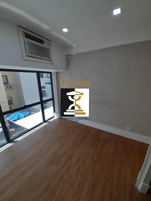Sala Comercial à venda, 41m2 em Recreio dos Bandeirantes, Rio De Janeiro - RJ - imagem 3 Foto 3 de Sala Comercial à venda, 41m2 em Recreio dos Bandeirantes, Rio De Janeiro - RJ