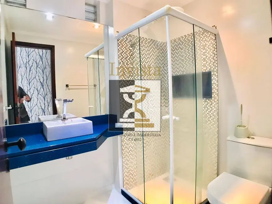 Cobertura com 3 quartos à venda, 250m2 em Braga, Cabo Frio - RJ - imagem 8 Foto 8 de Cobertura com 3 quartos à venda, 250m2 em Braga, Cabo Frio - RJ