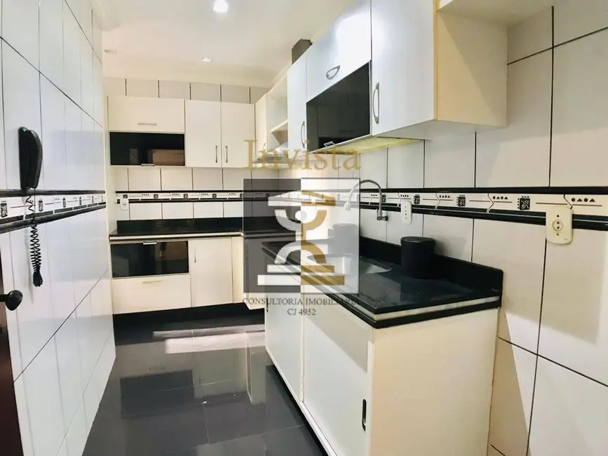 Cobertura com 3 quartos à venda, 250m2 em Braga, Cabo Frio - RJ - imagem 5 Foto 5 de Cobertura com 3 quartos à venda, 250m2 em Braga, Cabo Frio - RJ