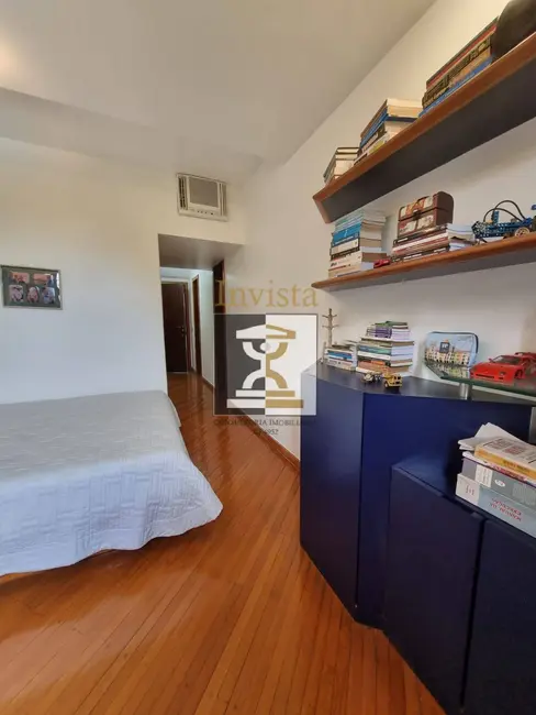 Casa com 4 quartos à venda, 1200m2 em Recreio dos Bandeirantes, Rio De Janeiro - RJ - imagem 9 Foto 9 de Casa com 4 quartos à venda, 1200m2 em Recreio dos Bandeirantes, Rio De Janeiro - RJ