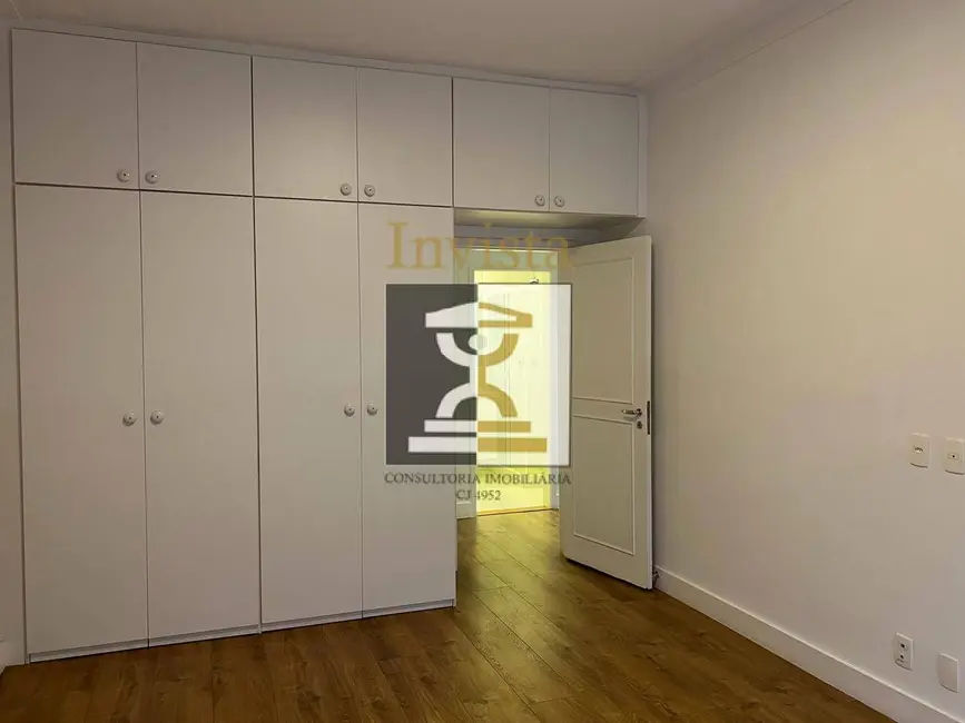 Foto 25 de Apartamento com 3 quartos para alugar, 300m2 em Copacabana, Rio De Janeiro - RJ