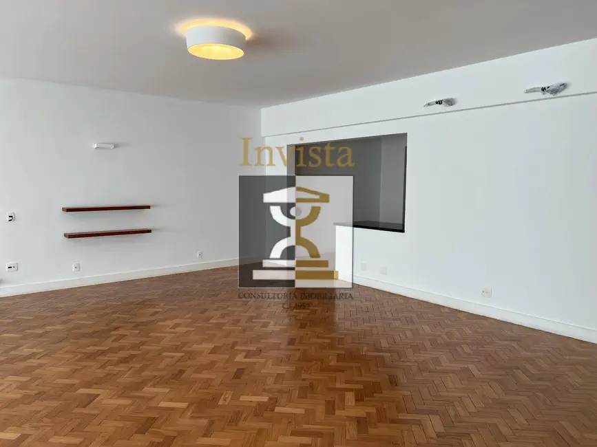 Foto 10 de Apartamento com 3 quartos para alugar, 300m2 em Copacabana, Rio De Janeiro - RJ