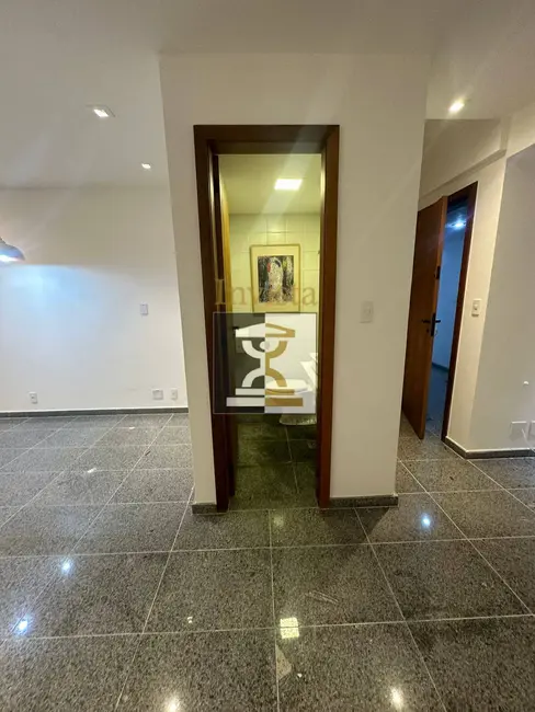 Sala Comercial à venda e para alugar, 30m2 em Recreio dos Bandeirantes, Rio De Janeiro - RJ - imagem 5 Foto 5 de Sala Comercial à venda e para alugar, 30m2 em Recreio dos Bandeirantes, Rio De Janeiro - RJ