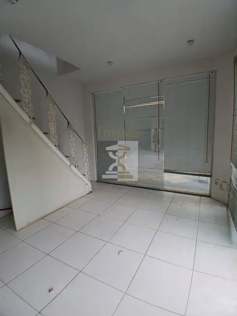 Loja à venda e para alugar, 20m2 em Recreio dos Bandeirantes, Rio De Janeiro - RJ - imagem 2 Foto 2 de Loja à venda e para alugar, 20m2 em Recreio dos Bandeirantes, Rio De Janeiro - RJ