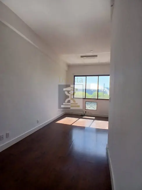 Foto 1 de Sala Comercial à venda, 31m2 em Recreio dos Bandeirantes, Rio De Janeiro - RJ