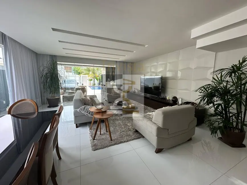 Foto 1 de Casa com 5 quartos à venda, 350m2 em Rio De Janeiro - RJ