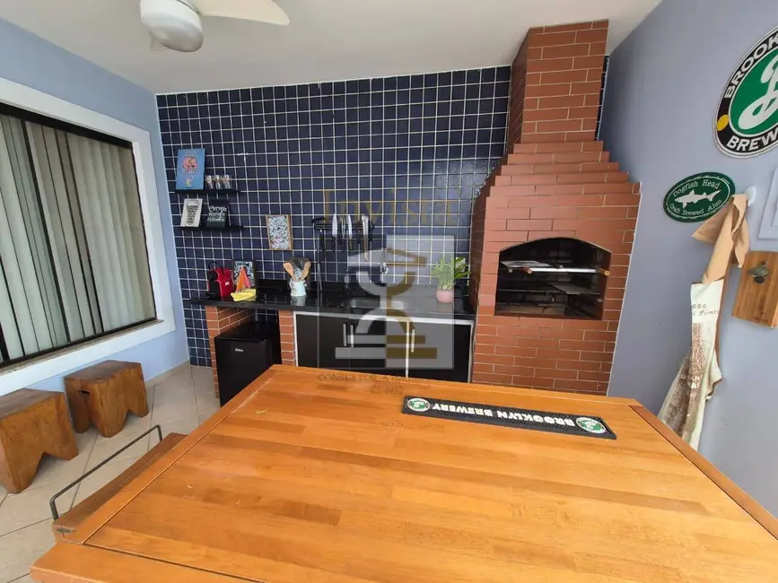 Foto 3 de Casa com 4 quartos para alugar, 320m2 em Recreio dos Bandeirantes, Rio De Janeiro - RJ