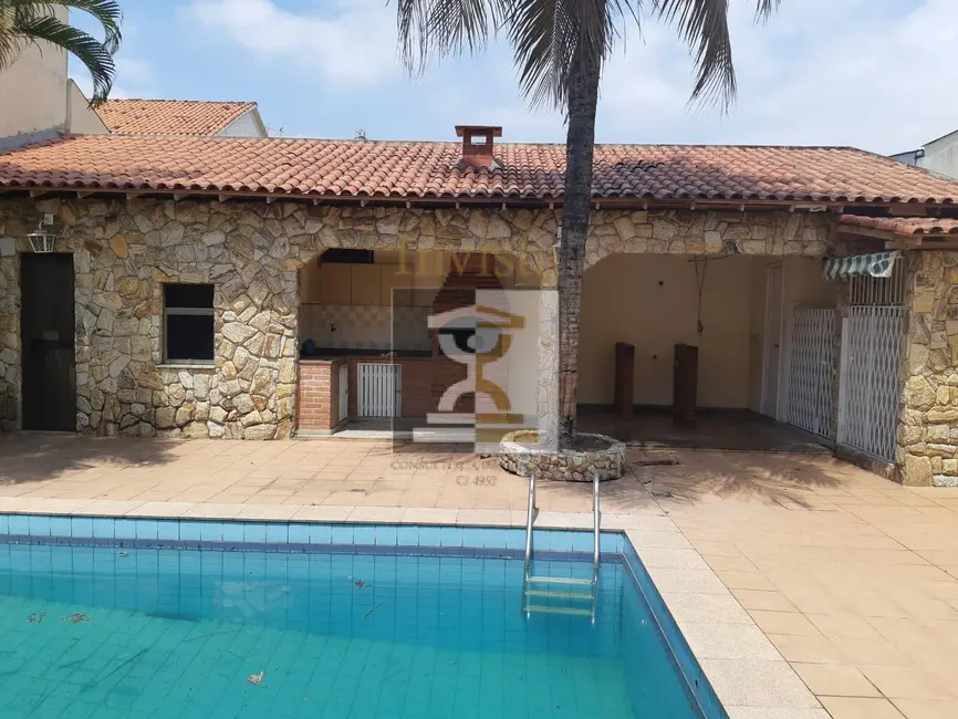 Foto 3 de Casa com 4 quartos à venda, 356m2 em Vila Valqueire, Rio De Janeiro - RJ