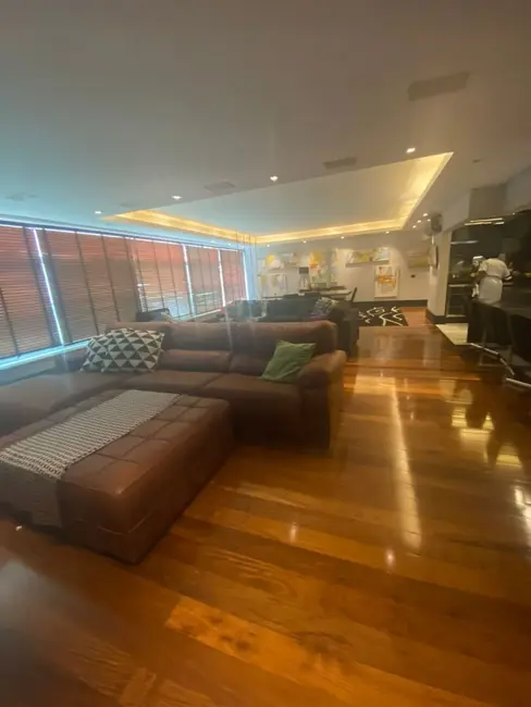 Foto 4 de Apartamento com 3 quartos à venda, 280m2 em Copacabana, Rio De Janeiro - RJ