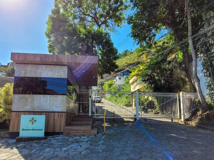 Foto 7 de Terreno / Lote à venda, 325m2 em São Francisco, Niteroi - RJ