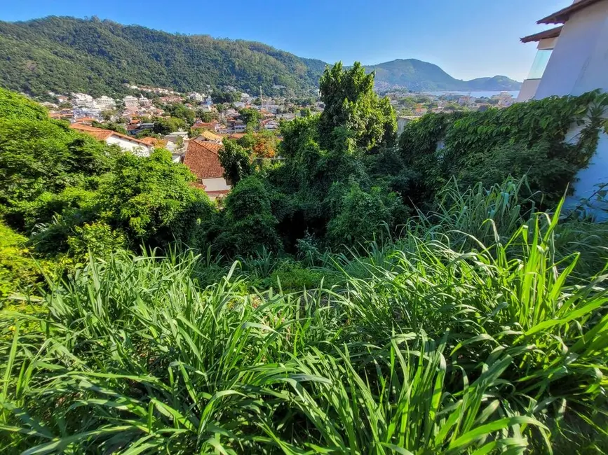 Foto 4 de Terreno / Lote à venda, 325m2 em São Francisco, Niteroi - RJ