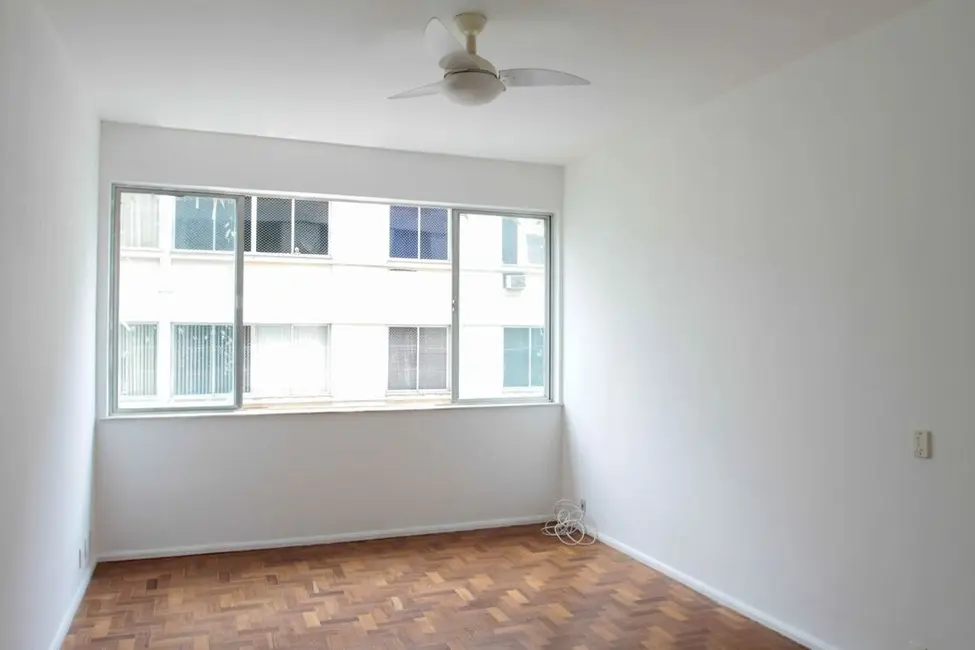 Foto 2 de Apartamento com 2 quartos à venda, 87m2 em Cosme Velho, Rio De Janeiro - RJ