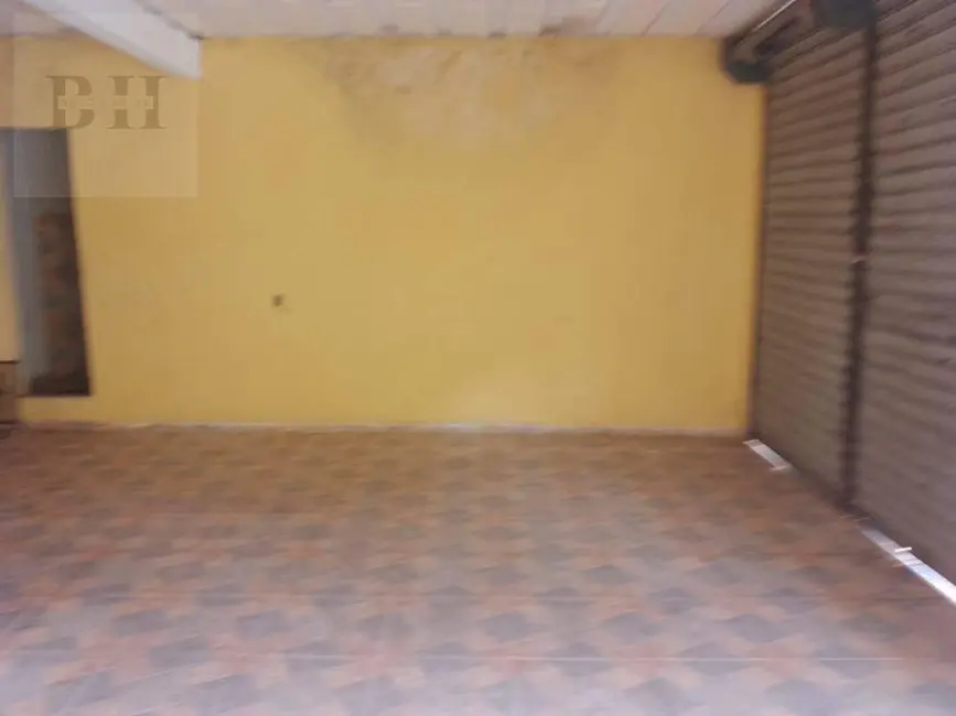 Foto 1 de Loja com 1 quarto à venda em Mangaratiba - RJ