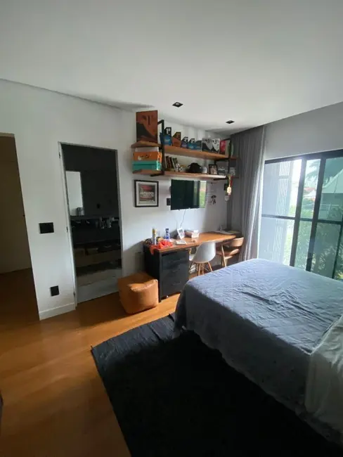 Foto 2 de Casa de Condomínio com 5 quartos à venda, 520m2 em Recreio dos Bandeirantes, Rio De Janeiro - RJ