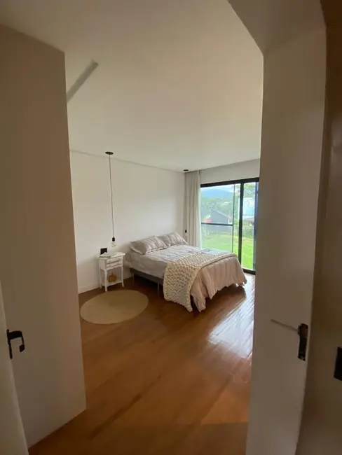 Casa de Condomínio com 5 quartos à venda, 520m2 em Recreio dos Bandeirantes, Rio De Janeiro - RJ - imagem 9 Foto 9 de Casa de Condomínio com 5 quartos à venda, 520m2 em Recreio dos Bandeirantes, Rio De Janeiro - RJ