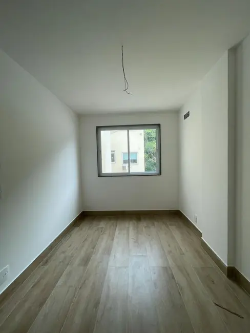 Apartamento com 2 quartos à venda, 67m2 em Botafogo, Rio De Janeiro - RJ - imagem 4 Foto 4 de Apartamento com 2 quartos à venda, 67m2 em Botafogo, Rio De Janeiro - RJ