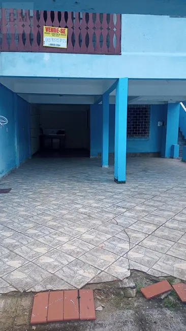 Casa com 3 quartos para alugar, 210m2 em Mangaratiba - RJ - imagem 2 Foto 2 de Casa com 3 quartos para alugar, 210m2 em Mangaratiba - RJ