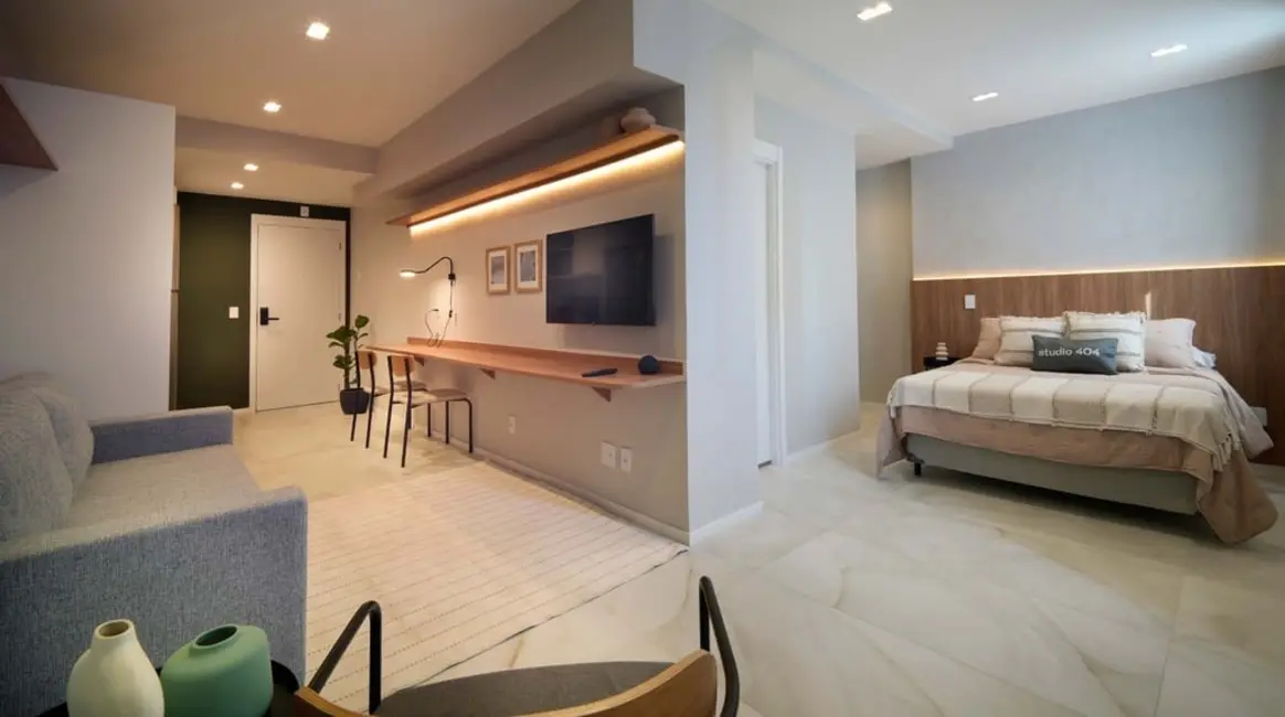 Kitnet com 1 quarto à venda, 41m2 em Centro, Rio De Janeiro - RJ - imagem 4 Foto 4 de Kitnet com 1 quarto à venda, 41m2 em Centro, Rio De Janeiro - RJ