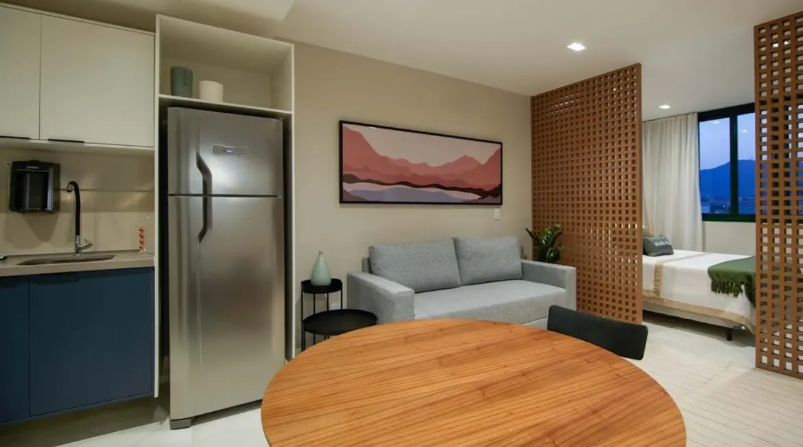 Foto 2 de Kitnet com 1 quarto à venda, 43m2 em Centro, Rio De Janeiro - RJ