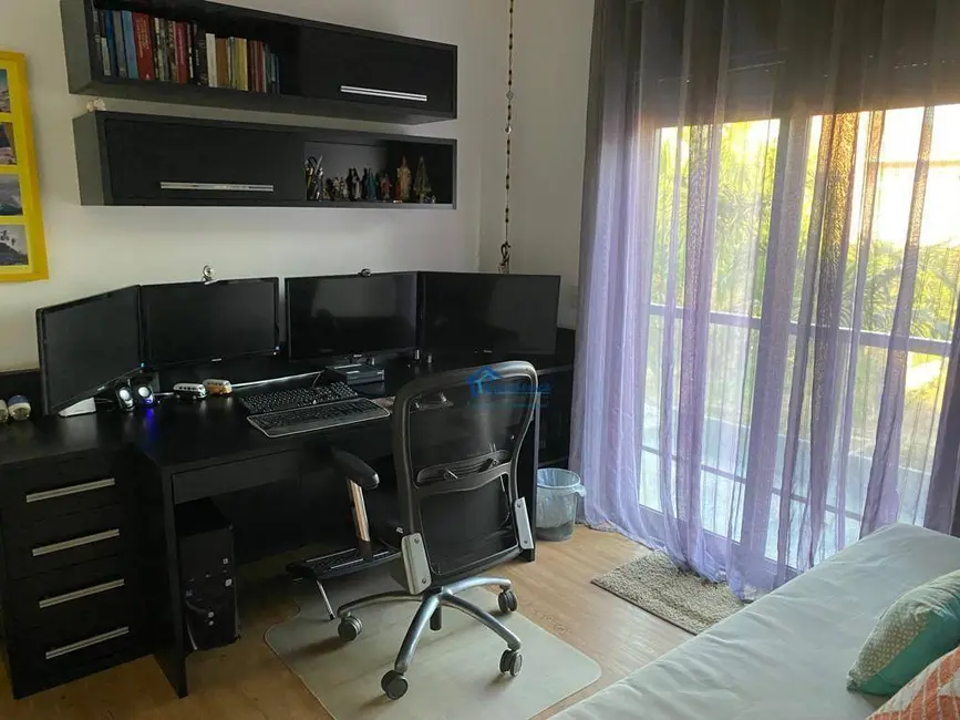 Sobrado com 3 quartos à venda e para alugar, 438m2 em Jardim Residencial Alto de Itaici, Indaiatuba - SP - imagem 3 Foto 3 de Sobrado com 3 quartos à venda e para alugar, 438m2 em Jardim Residencial Alto de Itaici, Indaiatuba - SP