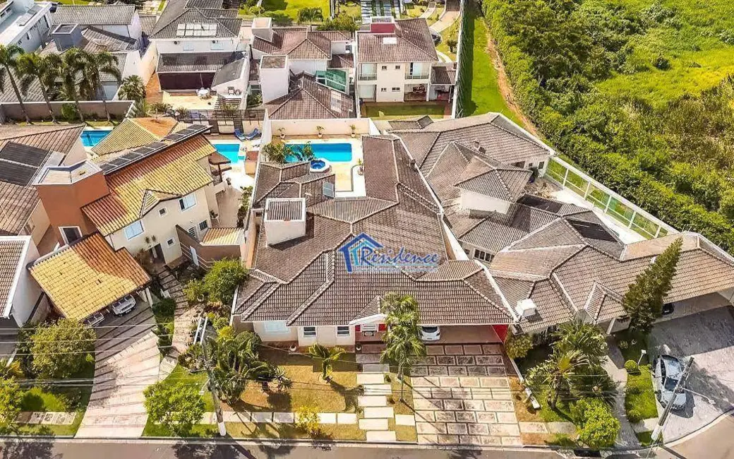 Casa de Condomínio com 3 quartos à venda, 664m2 em Jardim Residencial Villa Suíça, Indaiatuba - SP - imagem 4 Foto 4 de Casa de Condomínio com 3 quartos à venda, 664m2 em Jardim Residencial Villa Suíça, Indaiatuba - SP