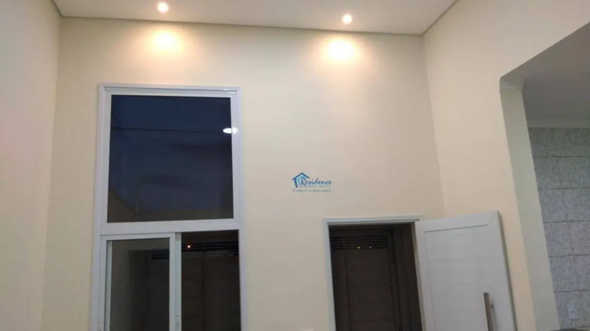 Foto 6 de Casa com 2 quartos à venda, 225m2 em Salto - SP