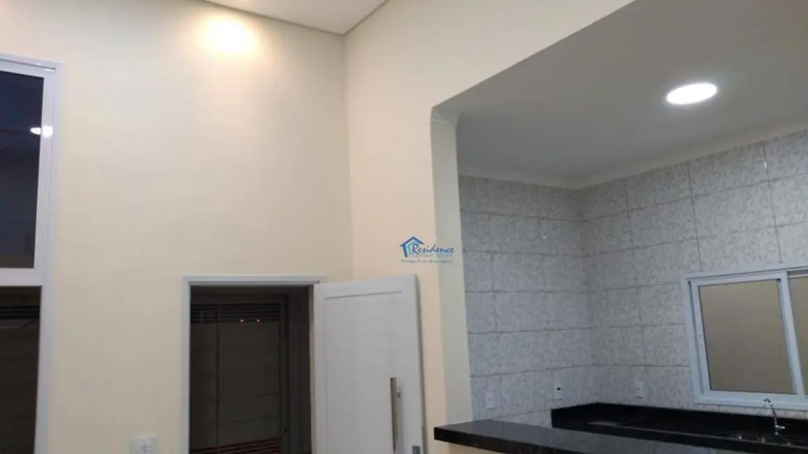 Foto 7 de Casa com 2 quartos à venda, 225m2 em Salto - SP
