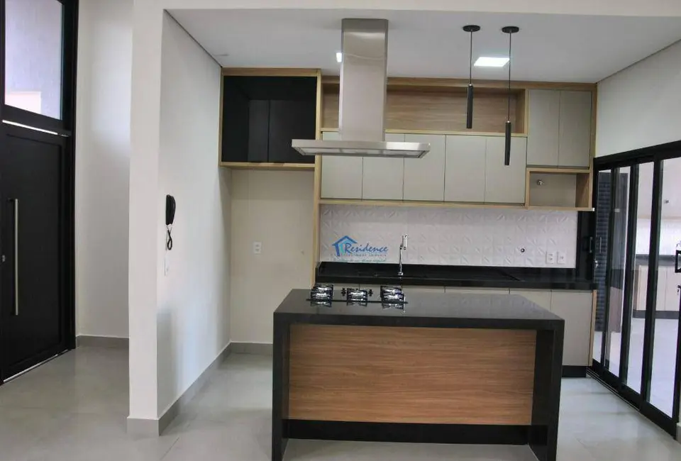 Foto 3 de Casa de Condomínio com 3 quartos à venda, 300m2 em Jardim Residencial Dona Lucilla, Indaiatuba - SP